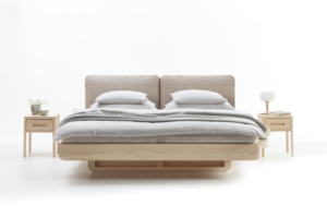 Gruene_Erde_Bett_Almara_Esche_Freisteller_02